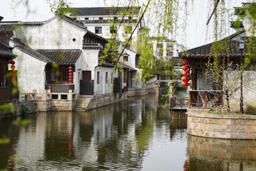 油漆墙面